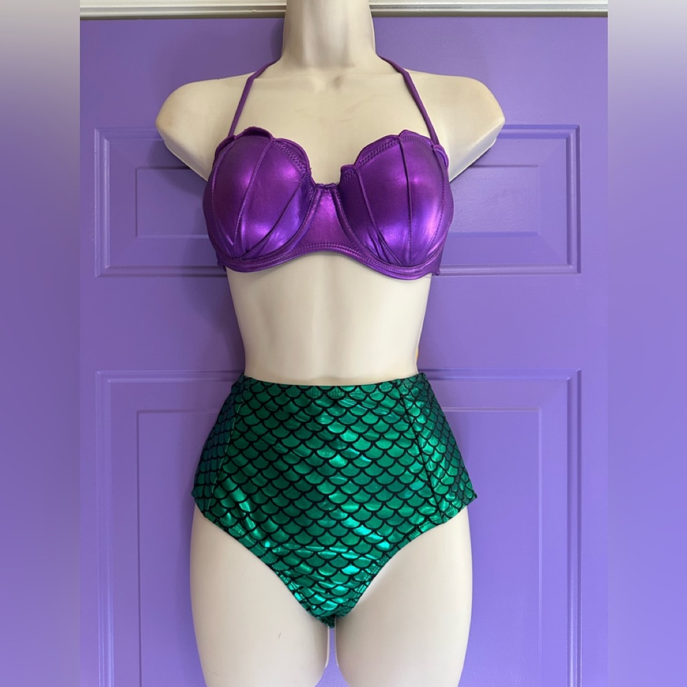 NWOT Hot Topic Disney Little Mermaid Swimsuit